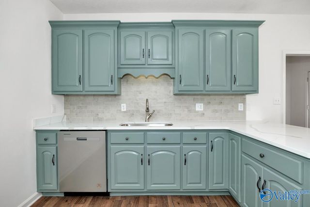 17916 Remington Drive, Athens, AL 35611