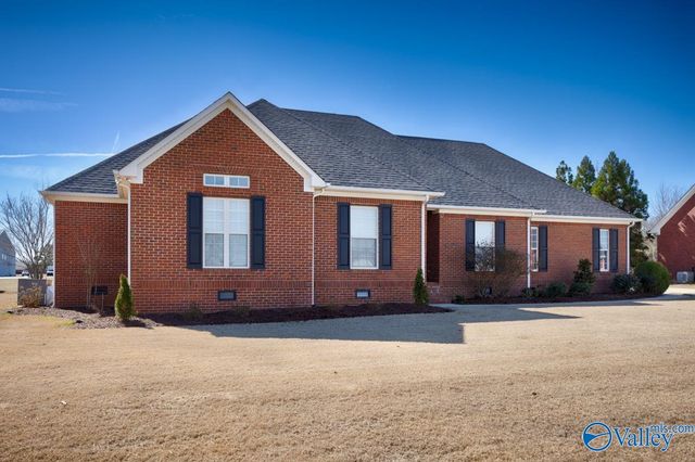 17916 Remington Drive, Athens, AL 35611