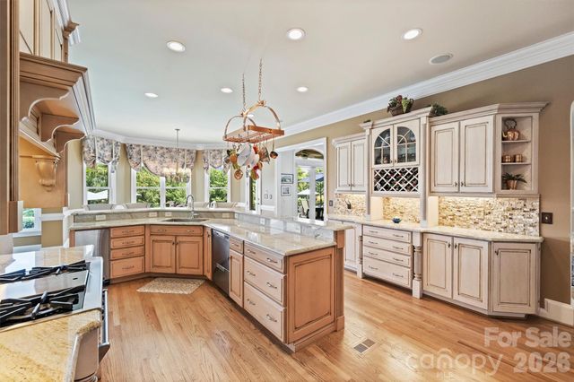 14747 Rudolph Dadey Drive, Charlotte, NC 28277