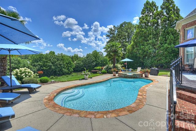 14747 Rudolph Dadey Drive, Charlotte, NC 28277