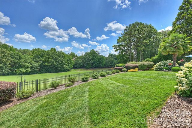 14747 Rudolph Dadey Drive, Charlotte, NC 28277