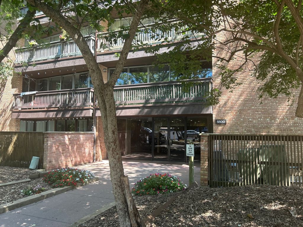5500 Hillcrest Lane 129-1L, Lisle, IL 60532 — exterior