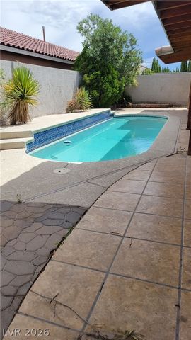 5538 Moncinna Street, Las Vegas, NV 89118