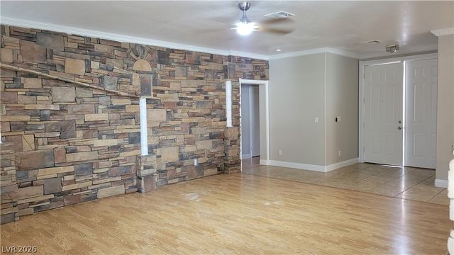 5538 Moncinna Street, Las Vegas, NV 89118