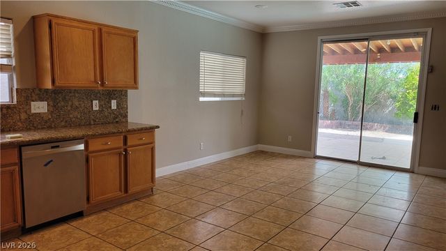 5538 Moncinna Street, Las Vegas, NV 89118