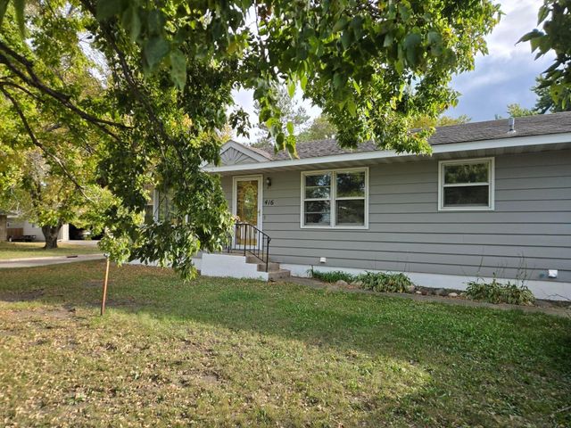 416 South Street, Paynesville, MN 56362