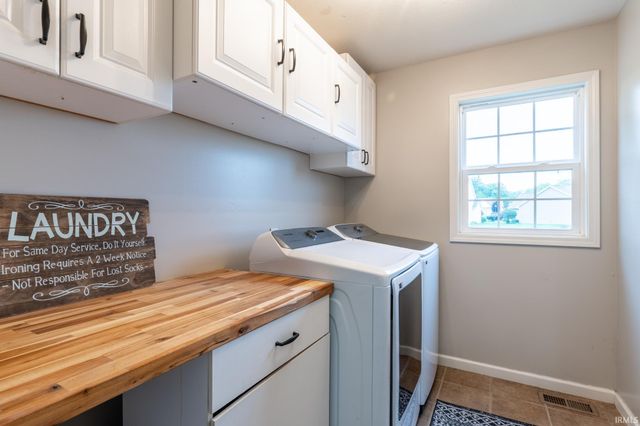 7333 Allenbrook Boulevard, Fort Wayne, IN 46835