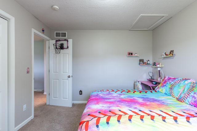 7333 Allenbrook Boulevard, Fort Wayne, IN 46835