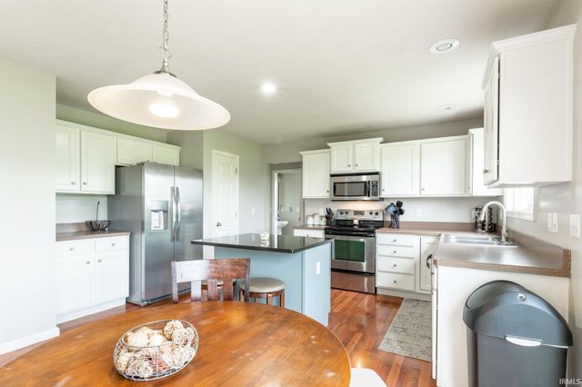 7333 Allenbrook Boulevard, Fort Wayne, IN 46835