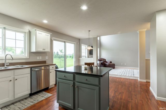 7333 Allenbrook Boulevard, Fort Wayne, IN 46835