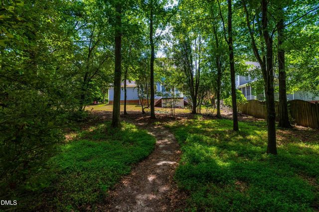 2438 Castleburg Drive, Apex, NC 27523