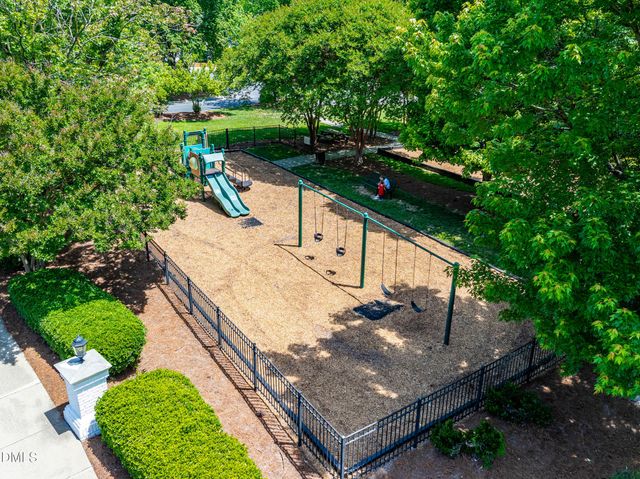 2438 Castleburg Drive, Apex, NC 27523