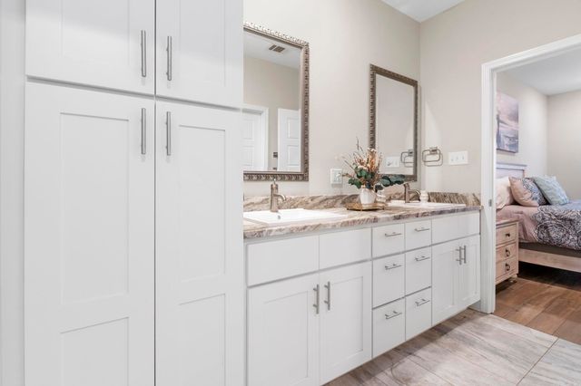 1 Jocote Way, Hot Springs Village, AR 71909