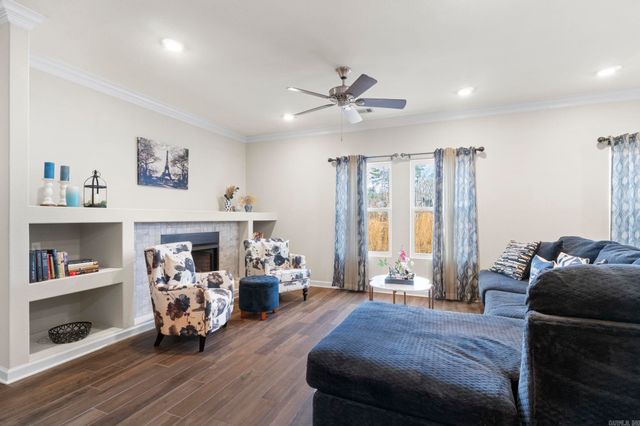 1 Jocote Way, Hot Springs Village, AR 71909