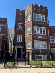 7804 S Burnham Avenue 2, Chicago, IL 60649
