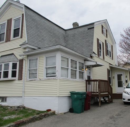15 Dana St, Lowell, MA 01850