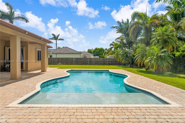 20464 SW 325th Street, Homestead, FL 33030