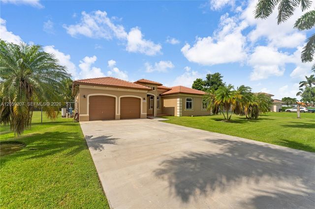 20464 SW 325th Street, Homestead, FL 33030