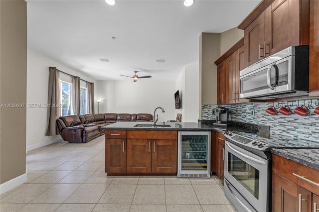 20464 SW 325th Street, Homestead, FL 33030
