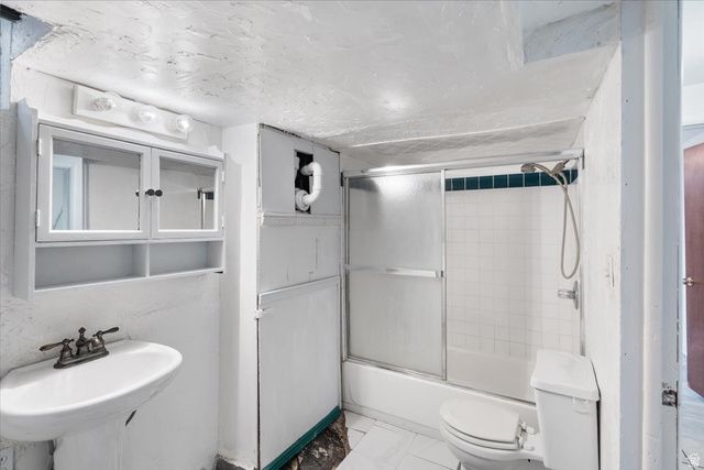 1533 S 200 E, Orem, UT 84058