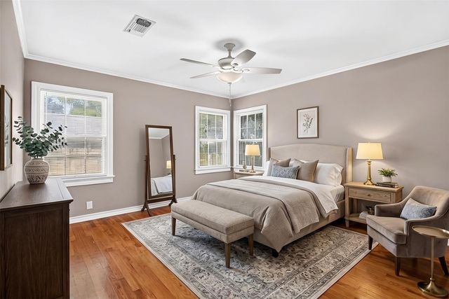 202 S Tower Street, Weatherford, TX 76086