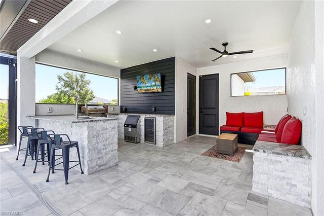 231 Gleason PKWY, Cape Coral, FL 33914