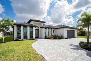 231 Gleason PKWY, Cape Coral, FL 33914