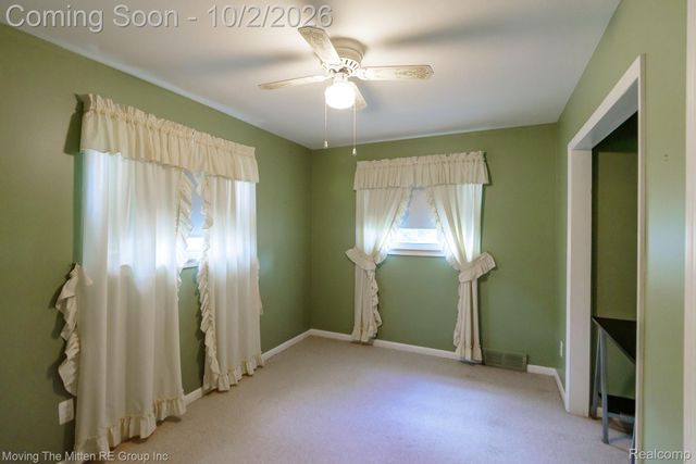 4061 Hayes Street, Wayne, MI 48184