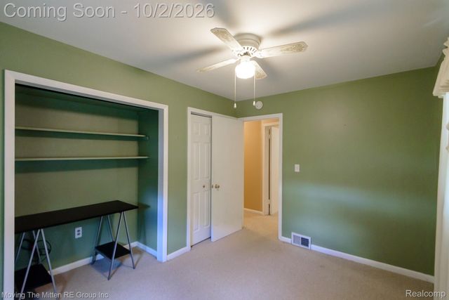 4061 Hayes Street, Wayne, MI 48184
