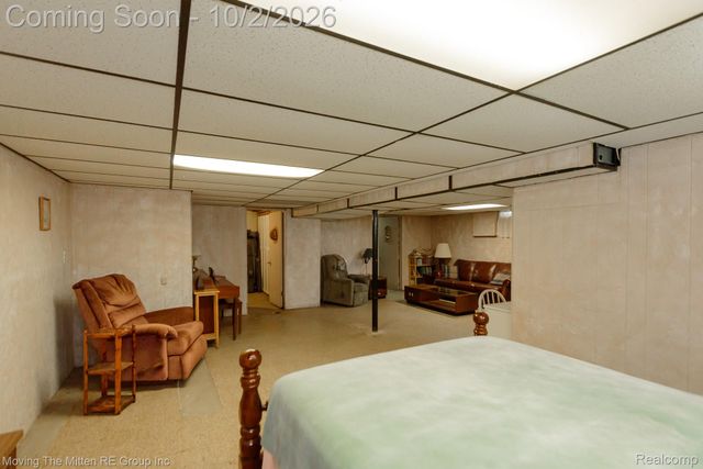 4061 Hayes Street, Wayne, MI 48184