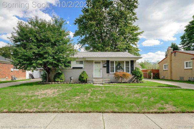 4061 Hayes Street, Wayne, MI 48184