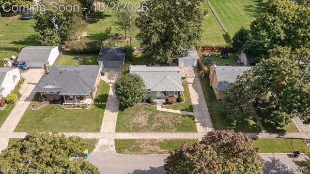 4061 Hayes Street, Wayne, MI 48184
