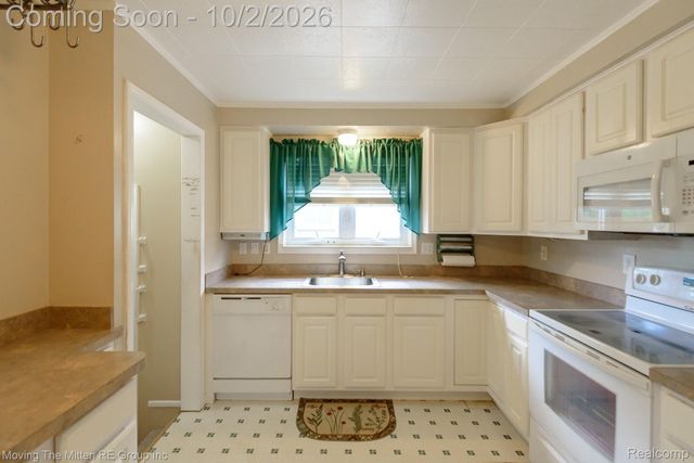 4061 Hayes Street, Wayne, MI 48184