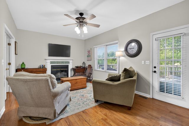 624 Andrew Rucker Ln, Nashville, TN 37211