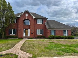 251 Pleasant Drive, Bartlett, IL 60103