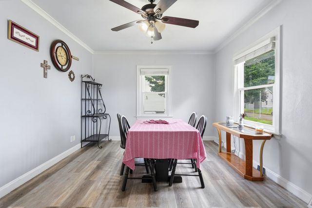 335 W 30th Street, Davenport, IA 52803