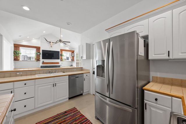 302 Ben Howell DR, Austin, TX 78704