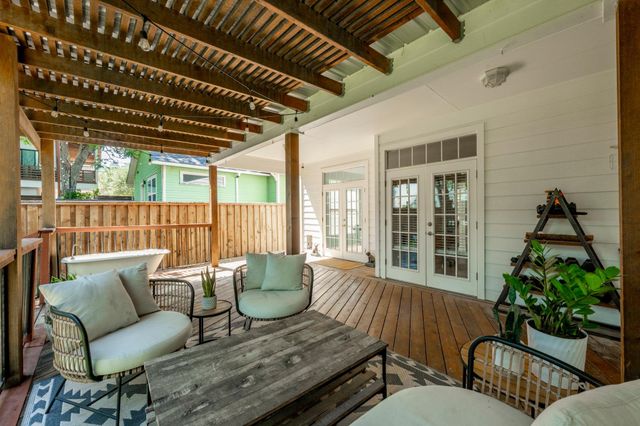 302 Ben Howell DR, Austin, TX 78704