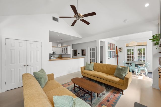 302 Ben Howell DR, Austin, TX 78704