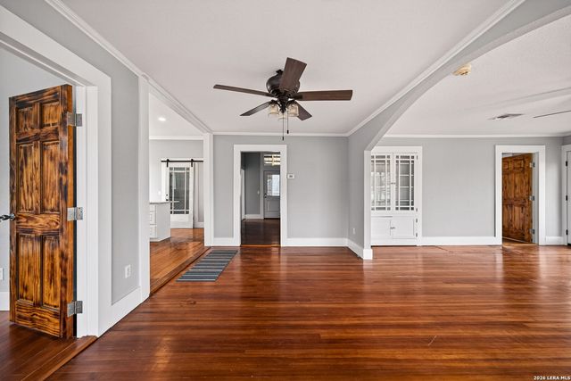 1612 Saint Peter, Gonzales, TX 78629