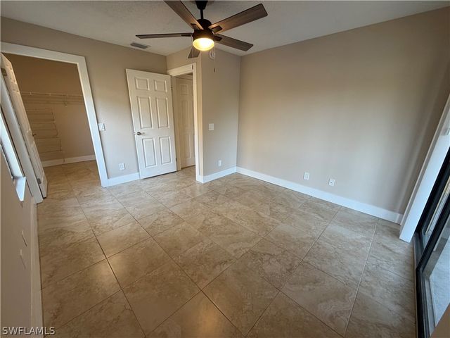 2070 Arbour Walk CIR 3224, Naples, FL 34109