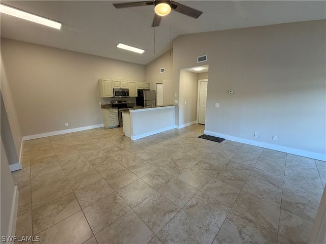 2070 Arbour Walk CIR 3224, Naples, FL 34109