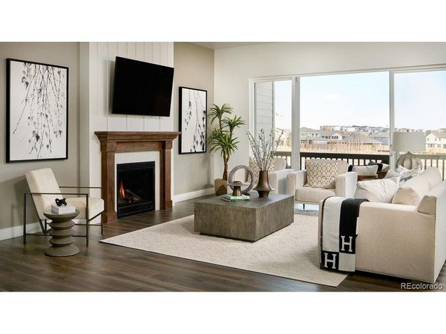 4051 Descent Dr, Castle Rock, CO 80108