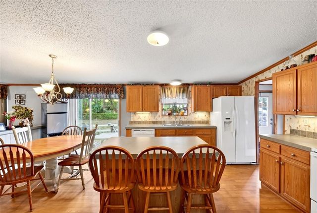 9190 NE 144TH TERRACE, Silver Springs, FL 34488