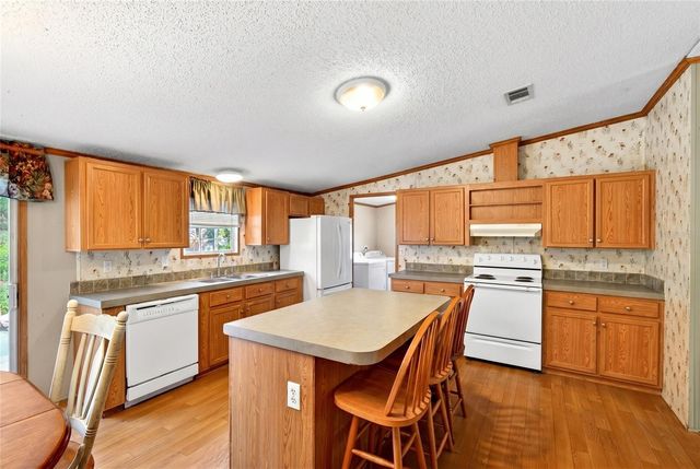 9190 NE 144TH TERRACE, Silver Springs, FL 34488
