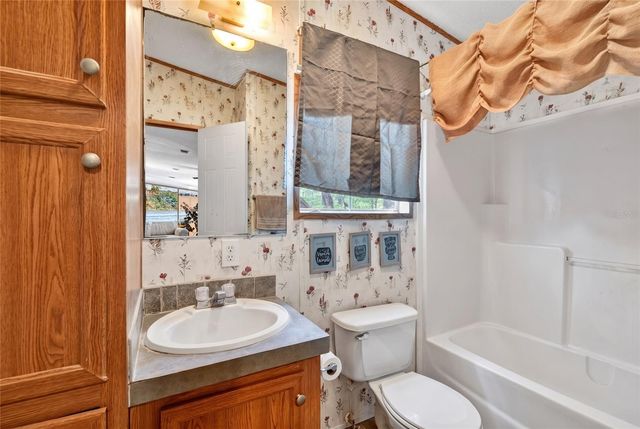 9190 NE 144TH TERRACE, Silver Springs, FL 34488