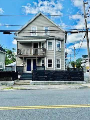 1071 Main Street 3, Pawtucket, RI 02860