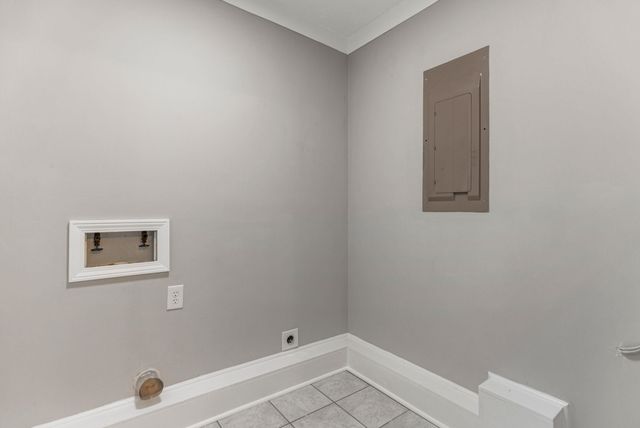 211 Old Towne Rd, Spartanburg, SC 29301