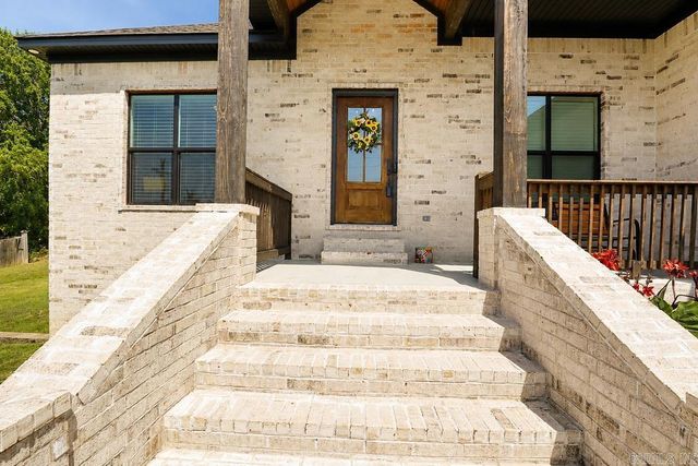 1 Whippoorwill Drive, Greenbrier, AR 72058
