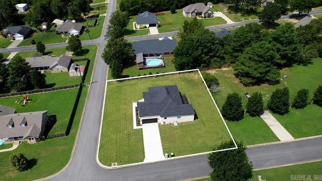 1 Whippoorwill Drive, Greenbrier, AR 72058